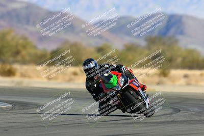 media/Jan-09-2022-SoCal Trackdays (Sun) [[2b1fec8404]]/Turn 14 (10am)/